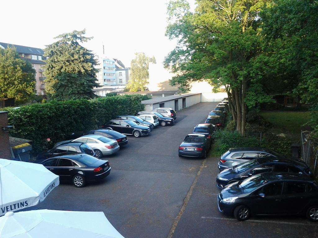 S&L Hotel Neuss Eksteriør bilde