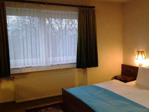 S&L Hotel Neuss Eksteriør bilde