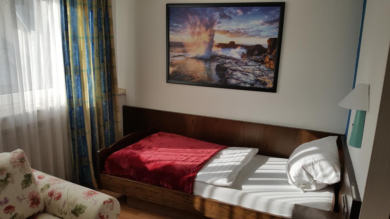 S&L Hotel Neuss Eksteriør bilde