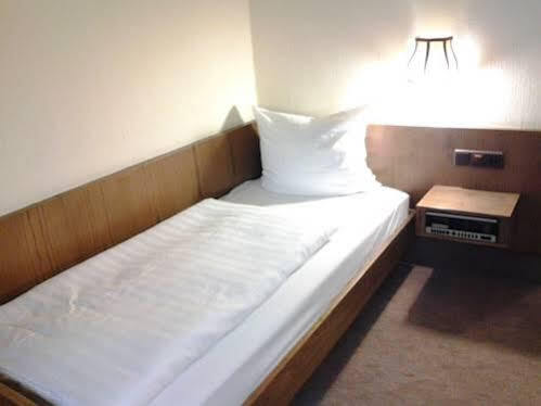 S&L Hotel Neuss Eksteriør bilde